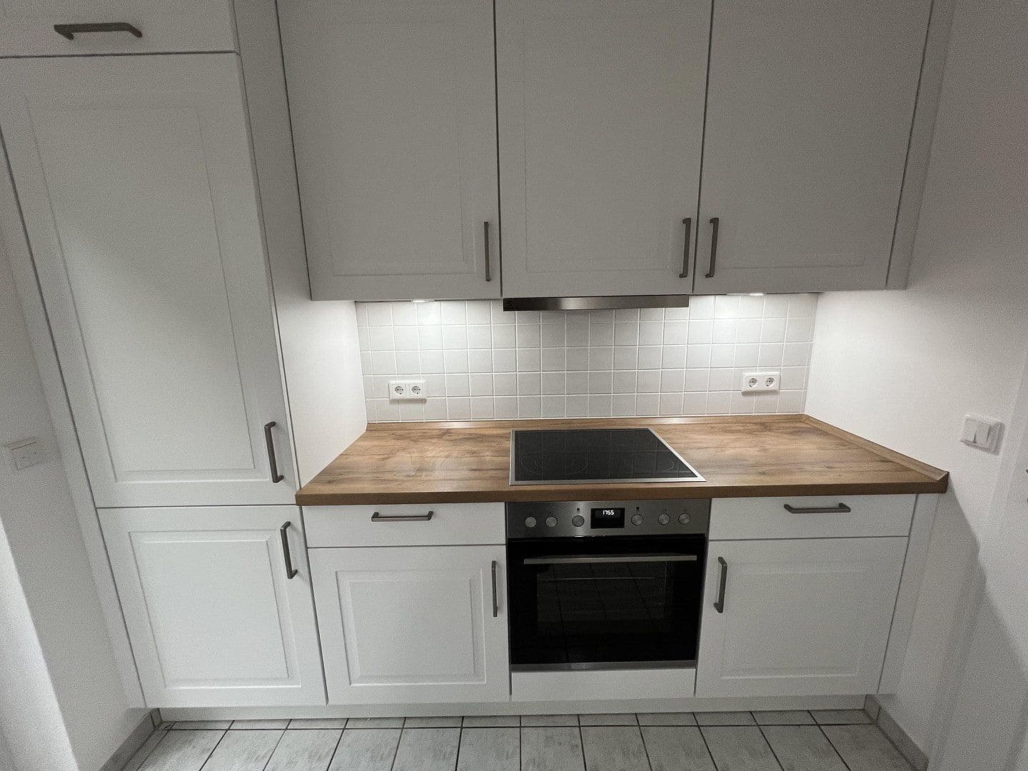 Prenájom bytu 3-izbový 87 m², Unterbrunner Str. 12, München, Bavorsko Prenájom bytu 3-izbový 87 m², Unterbrunner Str. 12, München, Bavorsko