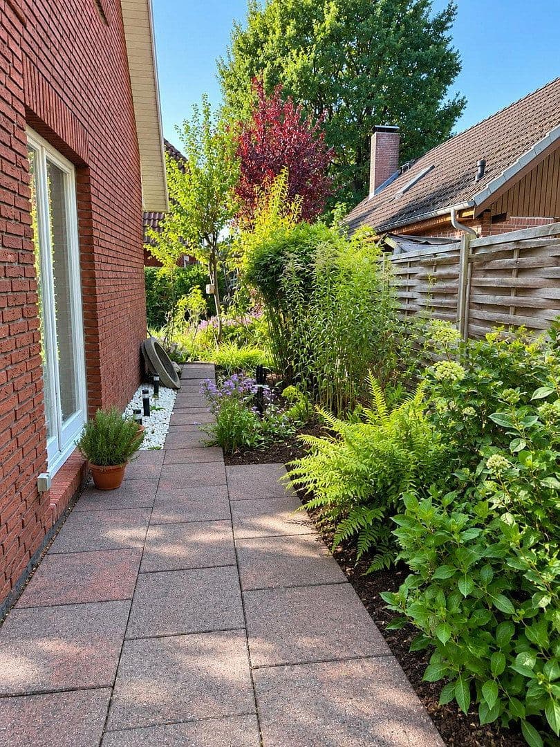 Predaj domu 120 m², pozemok 418 m², Halstenbek, Šlezvicko-Holštajnsko Predaj domu 120 m², pozemok 418 m², Halstenbek, Šlezvicko-Holštajnsko