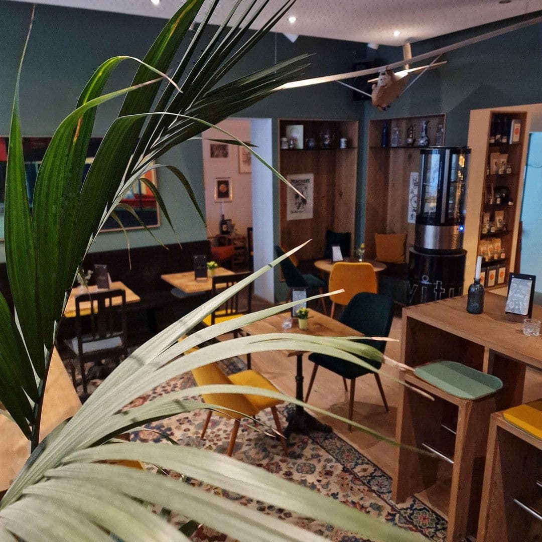 Prenájom nebytového priestoru 120 m², Ulm, Bádensko-Wurttembersko Prenájom nebytového priestoru 120 m², Ulm, Bádensko-Wurttembersko