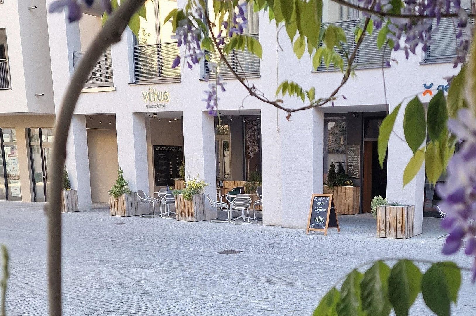 Prenájom nebytového priestoru 120 m², Ulm, Bádensko-Wurttembersko Prenájom nebytového priestoru 120 m², Ulm, Bádensko-Wurttembersko