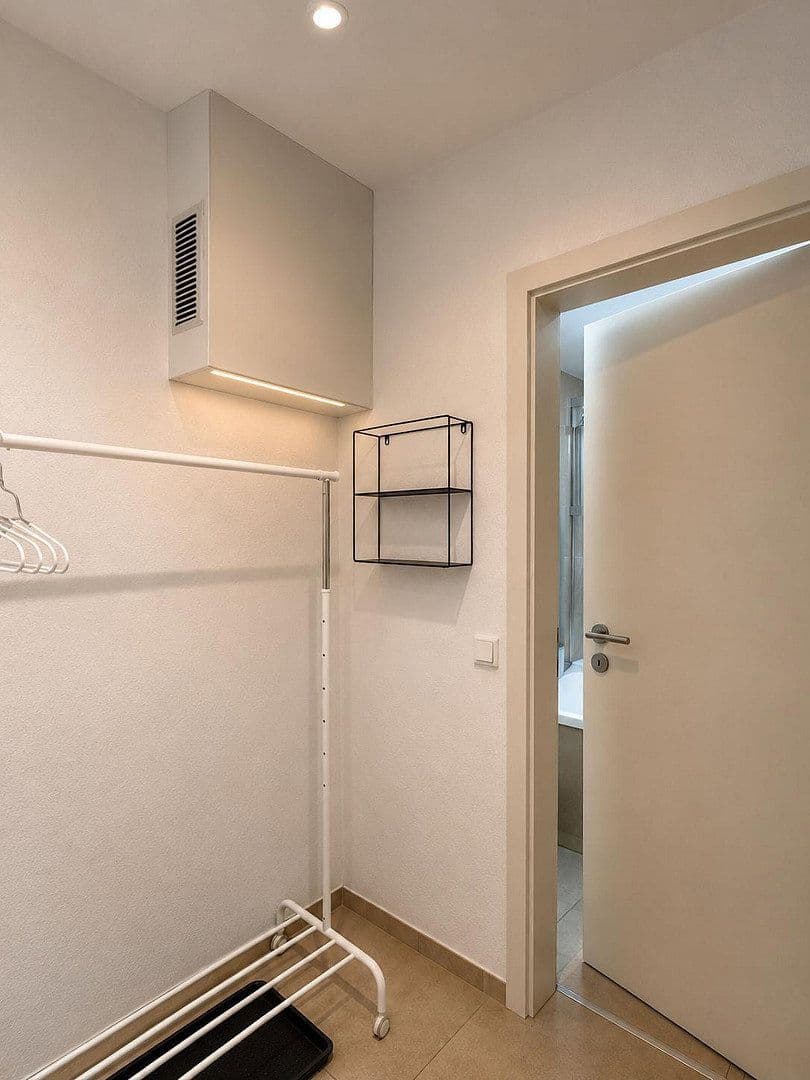 Predaj bytu 1-izbový 36 m², Eibenstraße 6, Düsseldorf, Severné Porýnie - Westfálsko Predaj bytu 1-izbový 36 m², Eibenstraße 6, Düsseldorf, Severné Porýnie - Westfálsko