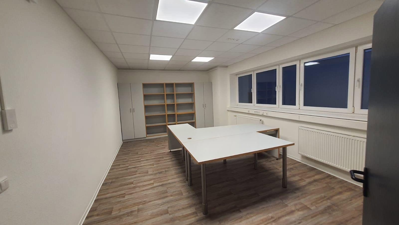 Prenájom nebytového priestoru 968 m², Müglitztalstraße 43, 45, Dohna, Sasko Prenájom nebytového priestoru 968 m², Müglitztalstraße 43, 45, Dohna, Sasko