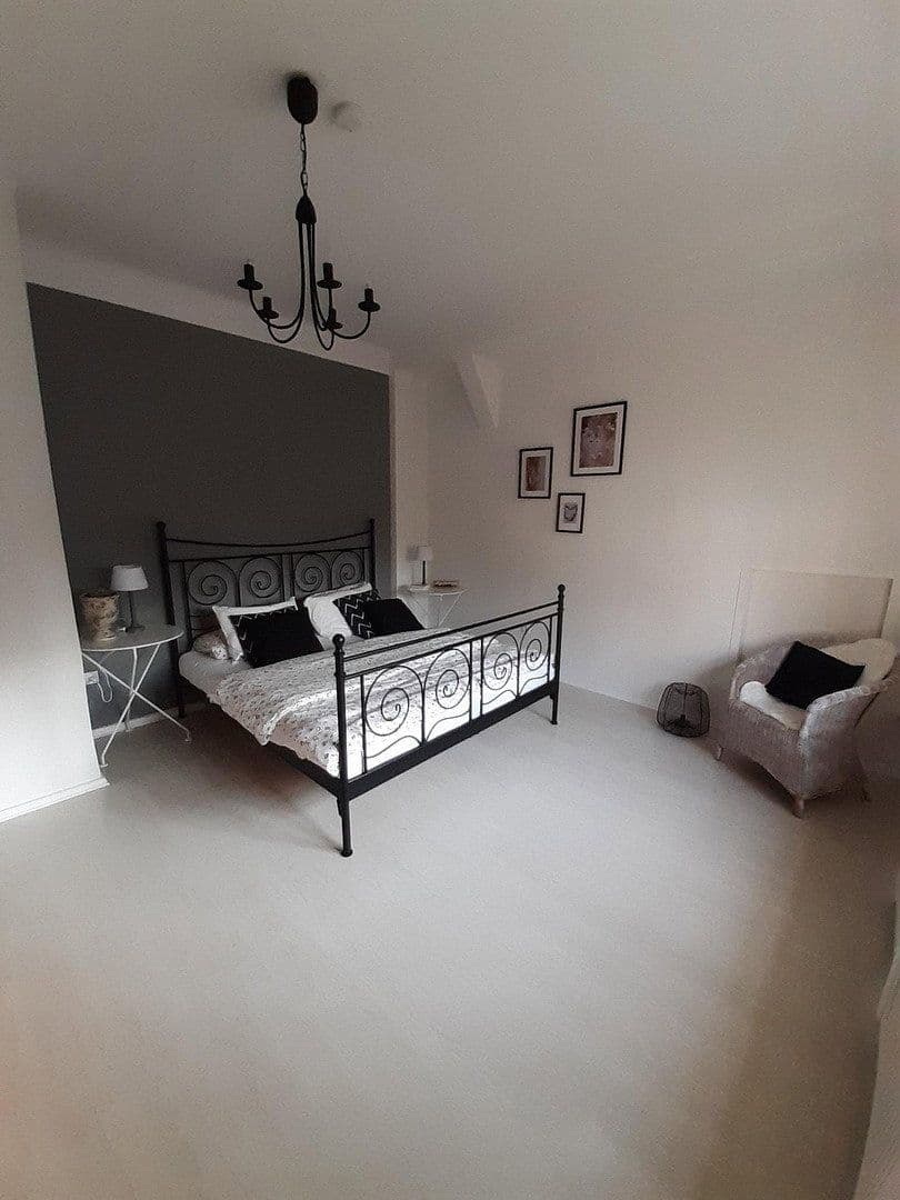 Predaj domu 245 m², pozemok 835 m², Osterholz-Scharmbeck, Dolné Sasko Predaj domu 245 m², pozemok 835 m², Osterholz-Scharmbeck, Dolné Sasko