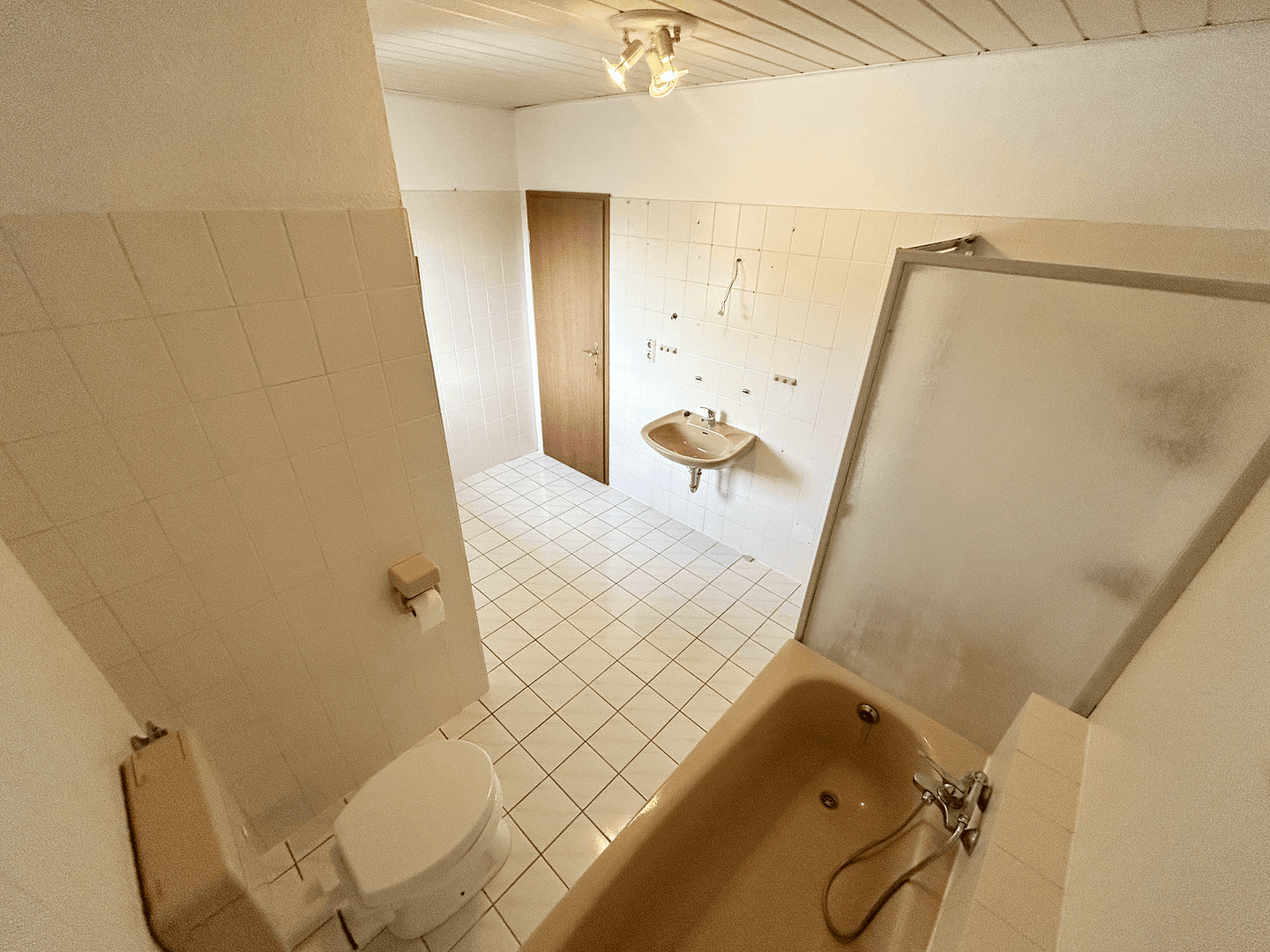 Predaj domu 152 m², pozemok 515 m², Baunatal, Hesensko Predaj domu 152 m², pozemok 515 m², Baunatal, Hesensko