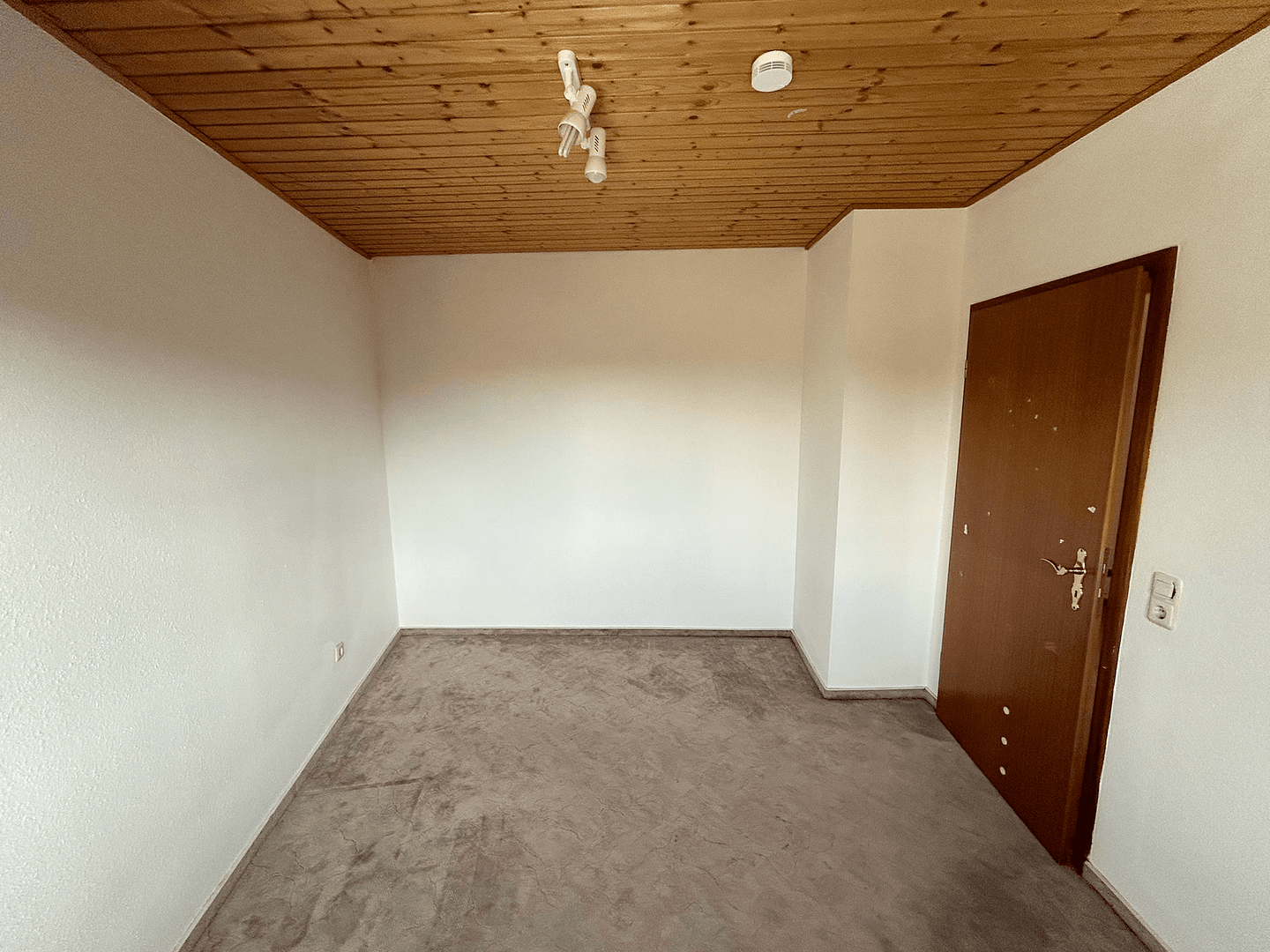 Predaj domu 152 m², pozemok 515 m², Baunatal, Hesensko Predaj domu 152 m², pozemok 515 m², Baunatal, Hesensko