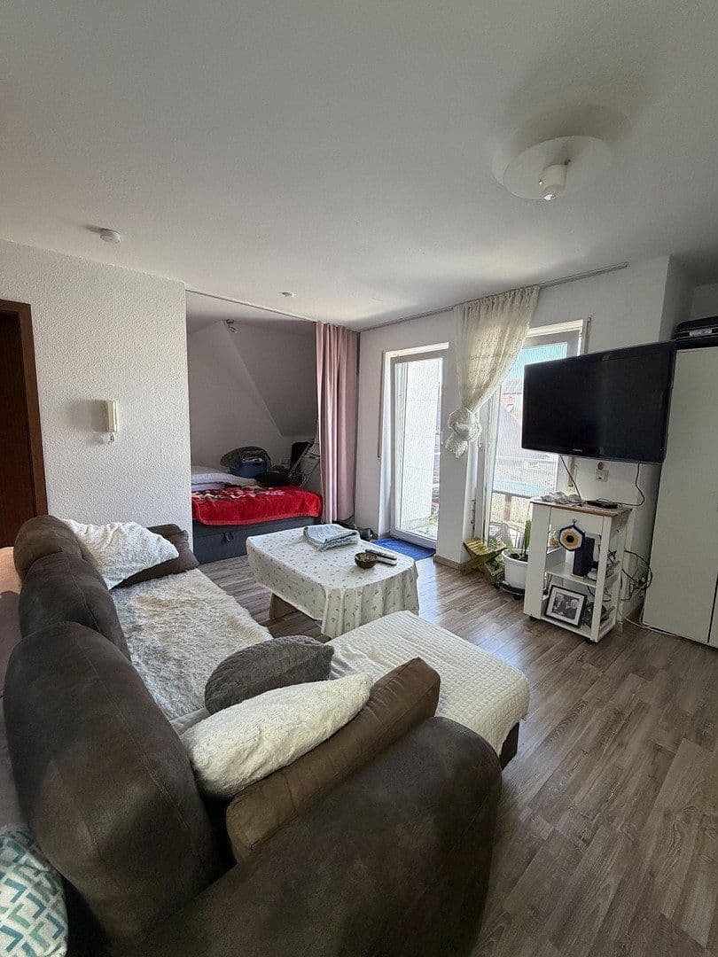 Prenájom bytu 1-izbový 32 m², Wilhelmstraße 9, Weil im Schönbuch, Bádensko-Wurttembersko Prenájom bytu 1-izbový 32 m², Wilhelmstraße 9, Weil im Schönbuch, Bádensko-Wurttembersko
