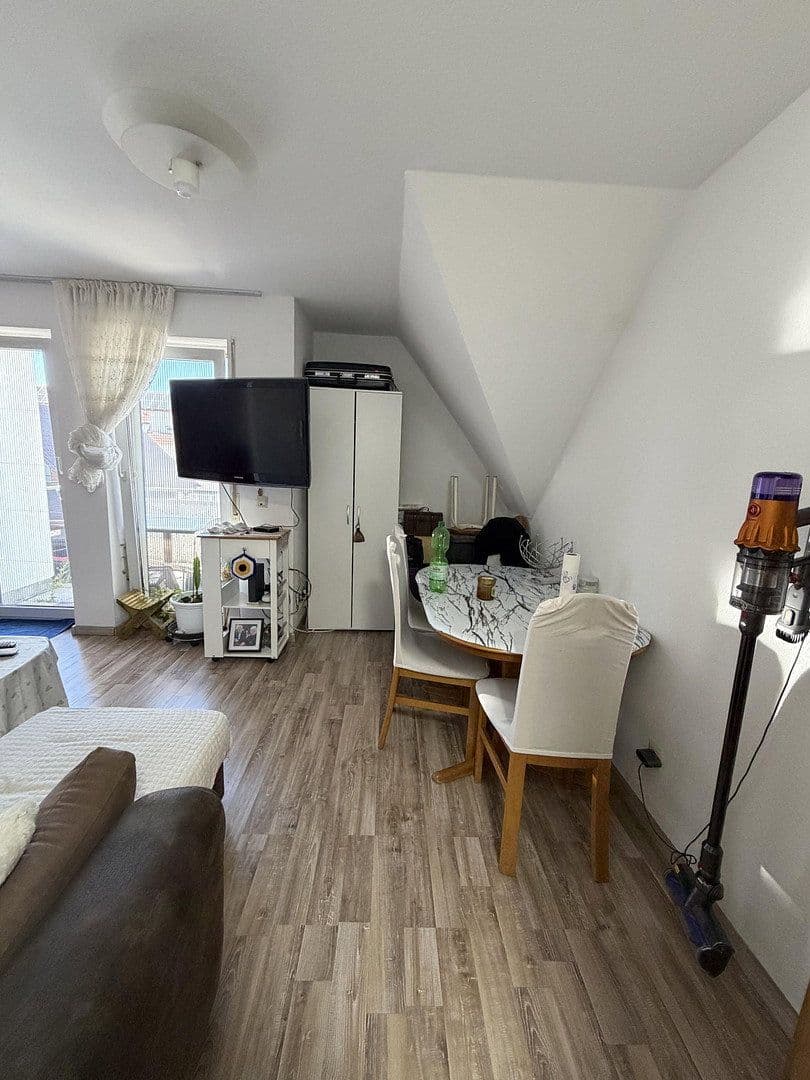 Prenájom bytu 1-izbový 32 m², Wilhelmstraße 9, Weil im Schönbuch, Bádensko-Wurttembersko Prenájom bytu 1-izbový 32 m², Wilhelmstraße 9, Weil im Schönbuch, Bádensko-Wurttembersko