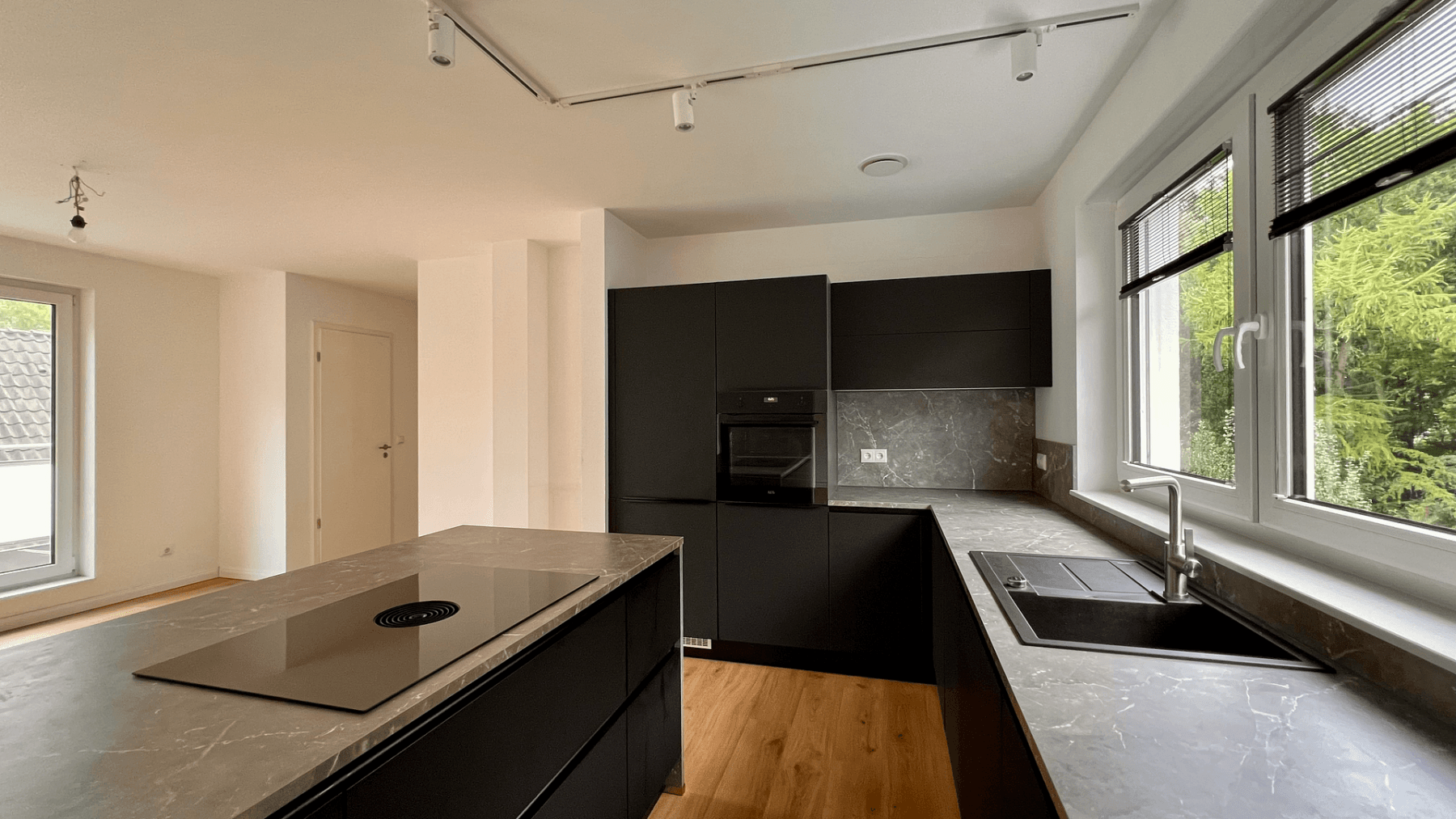 Prenájom bytu 3-izbový 133 m², Ochsenzoller Straße 79, Norderstedt, Šlezvicko-Holštajnsko Prenájom bytu 3-izbový 133 m², Ochsenzoller Straße 79, Norderstedt, Šlezvicko-Holštajnsko