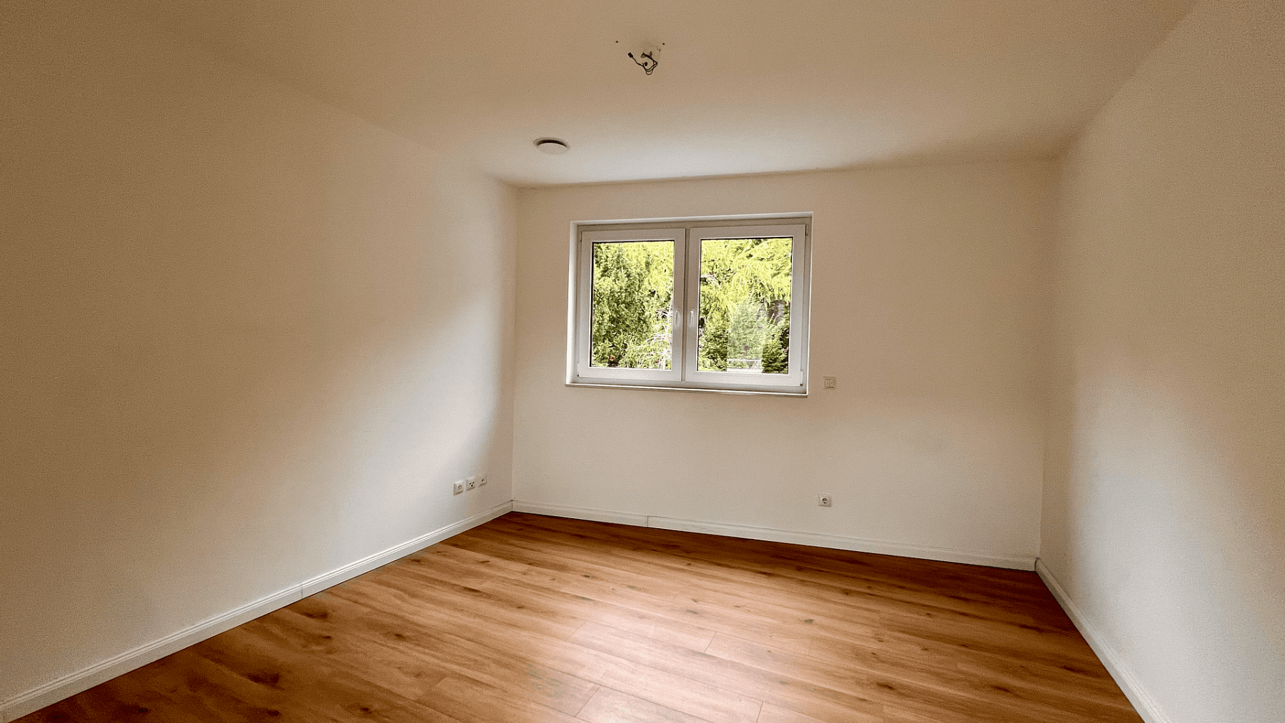 Prenájom bytu 3-izbový 133 m², Ochsenzoller Straße 79, Norderstedt, Šlezvicko-Holštajnsko Prenájom bytu 3-izbový 133 m², Ochsenzoller Straße 79, Norderstedt, Šlezvicko-Holštajnsko