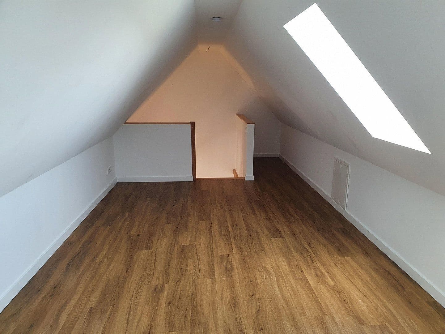 Prenájom bytu 2-izbový 69 m², Westheimer Straße 3, Hofgeismar, Hesensko Prenájom bytu 2-izbový 69 m², Westheimer Straße 3, Hofgeismar, Hesensko