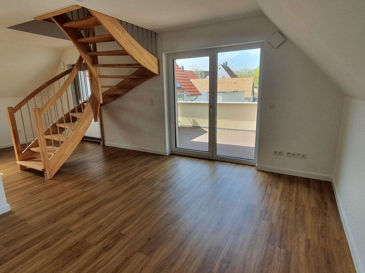 Prenájom bytu 2-izbový 69 m², Westheimer Straße 3, Hofgeismar, Hesensko Prenájom bytu 2-izbový 69 m², Westheimer Straße 3, Hofgeismar, Hesensko