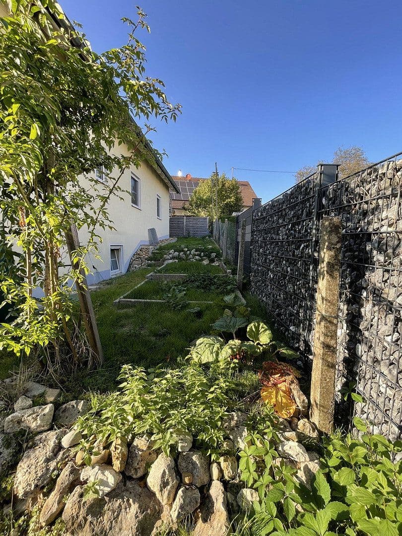 Predaj bytu 4-izbový 104 m², Zusmarshausen, Bavorsko Predaj bytu 4-izbový 104 m², Zusmarshausen, Bavorsko