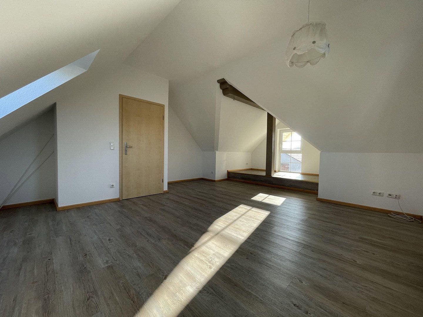 Predaj bytu 4-izbový 104 m², Zusmarshausen, Bavorsko Predaj bytu 4-izbový 104 m², Zusmarshausen, Bavorsko