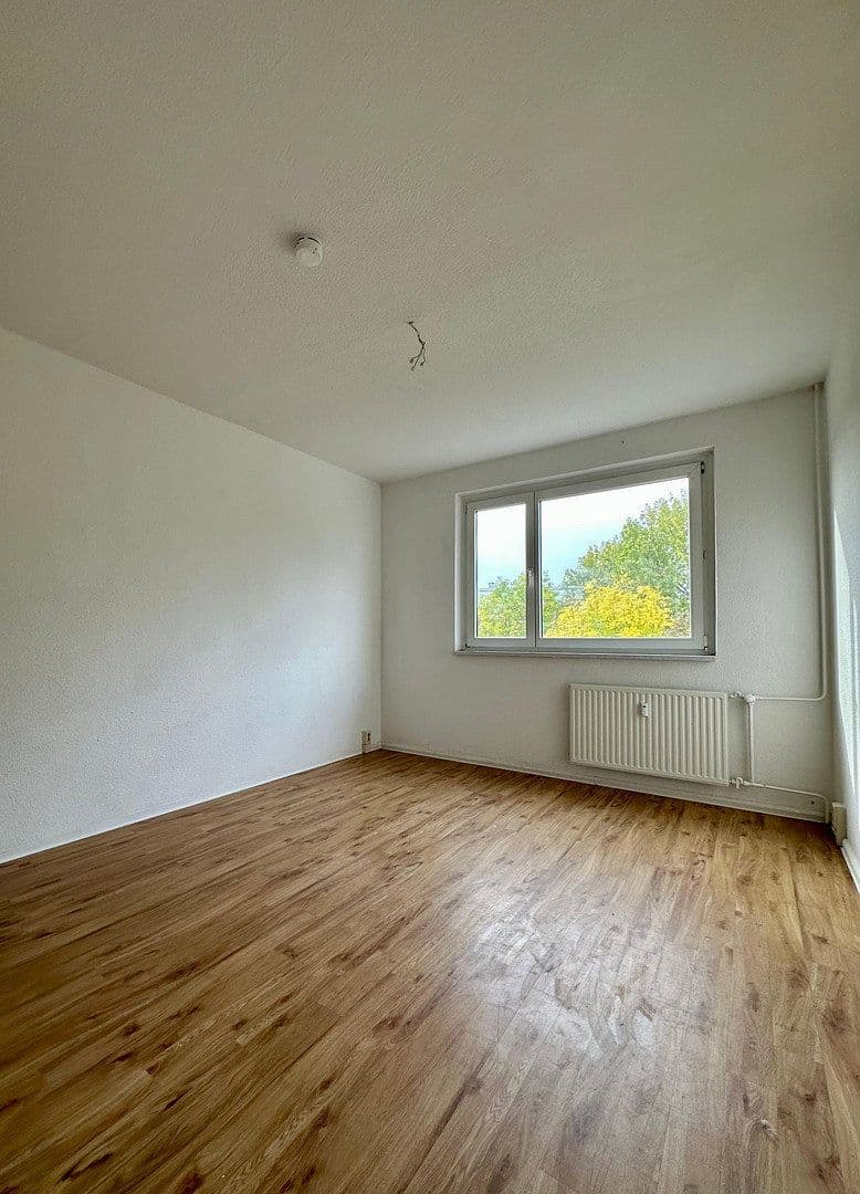 Prenájom bytu 5-izbový 128 m², Otto-Worms-Straße, Gera, Durínsko Prenájom bytu 5-izbový 128 m², Otto-Worms-Straße, Gera, Durínsko