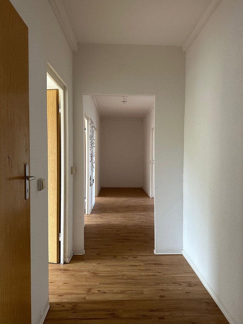 Prenájom bytu 5-izbový 128 m², Otto-Worms-Straße, Gera, Durínsko Prenájom bytu 5-izbový 128 m², Otto-Worms-Straße, Gera, Durínsko