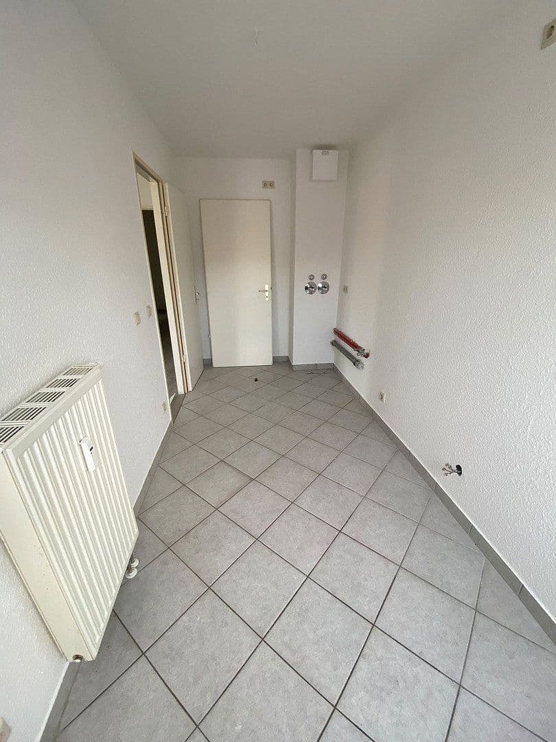 Prenájom bytu 2-izbový 62 m², Cottbus, Brandenbursko Prenájom bytu 2-izbový 62 m², Cottbus, Brandenbursko