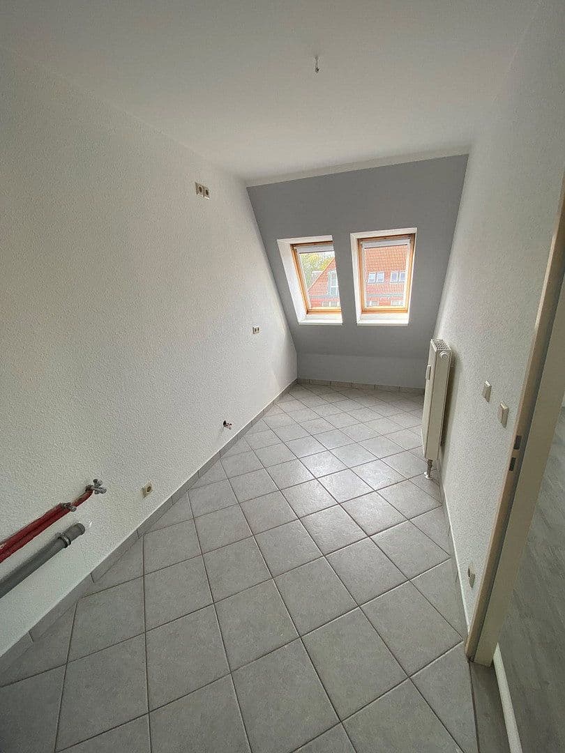 Prenájom bytu 2-izbový 62 m², Cottbus, Brandenbursko Prenájom bytu 2-izbový 62 m², Cottbus, Brandenbursko
