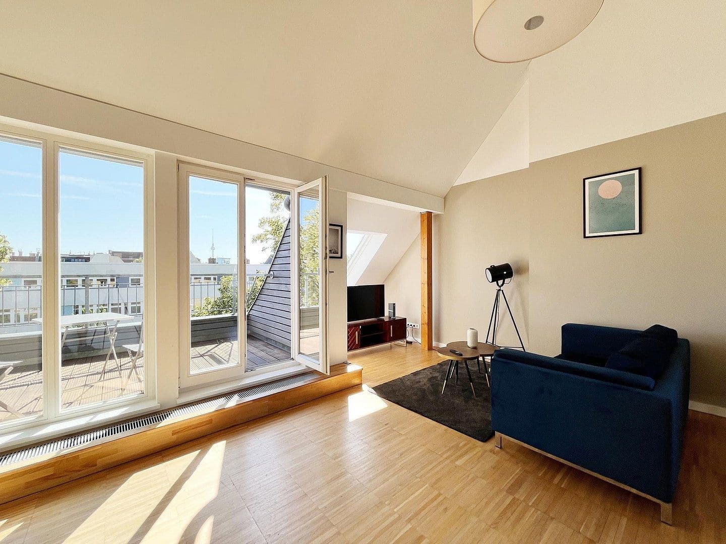 Predaj bytu 3-izbový 75 m², John-Schehr-Straße 39, Berlin, Berlín Predaj bytu 3-izbový 75 m², John-Schehr-Straße 39, Berlin, Berlín