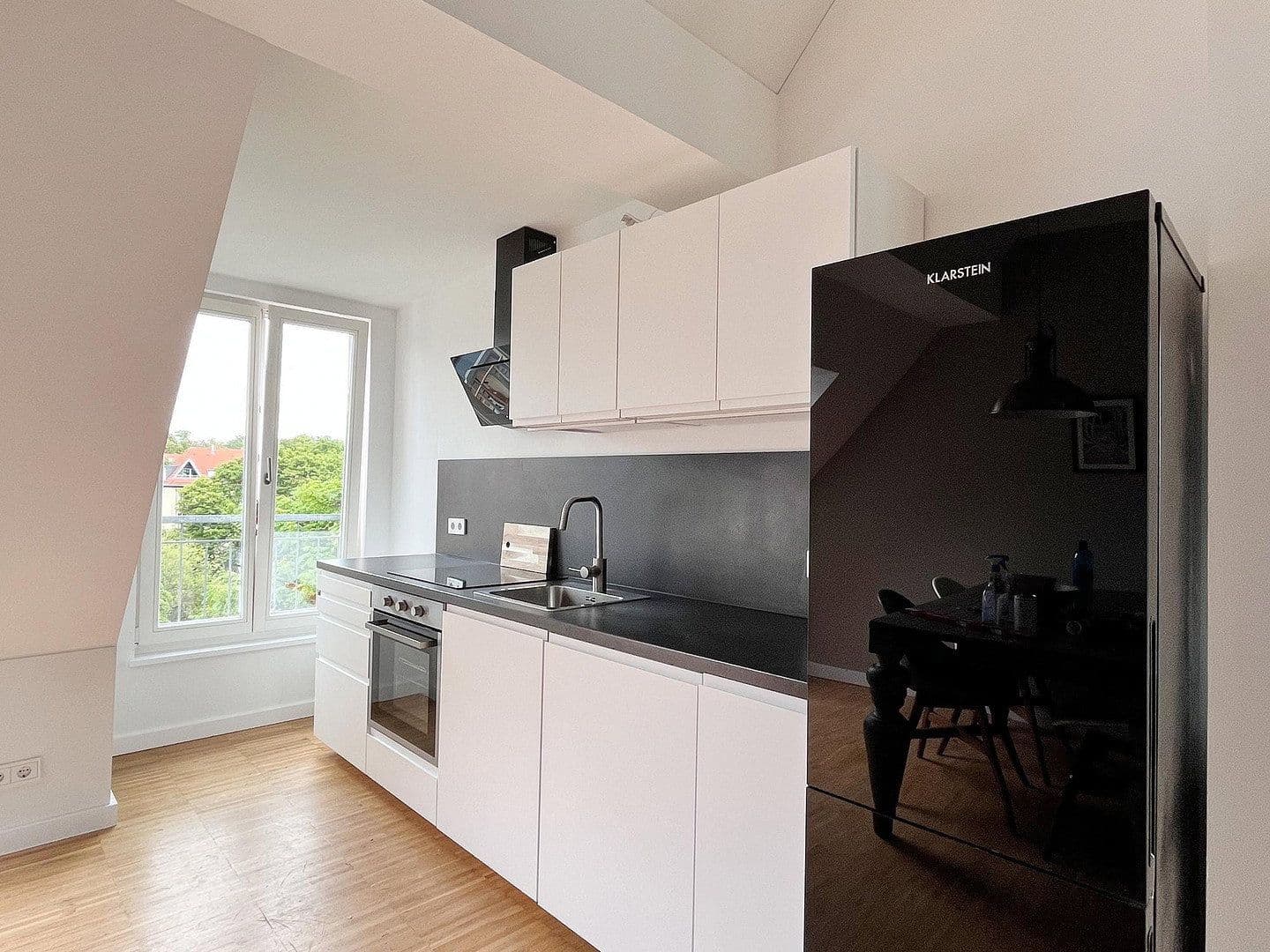 Predaj bytu 3-izbový 75 m², John-Schehr-Straße 39, Berlin, Berlín Predaj bytu 3-izbový 75 m², John-Schehr-Straße 39, Berlin, Berlín