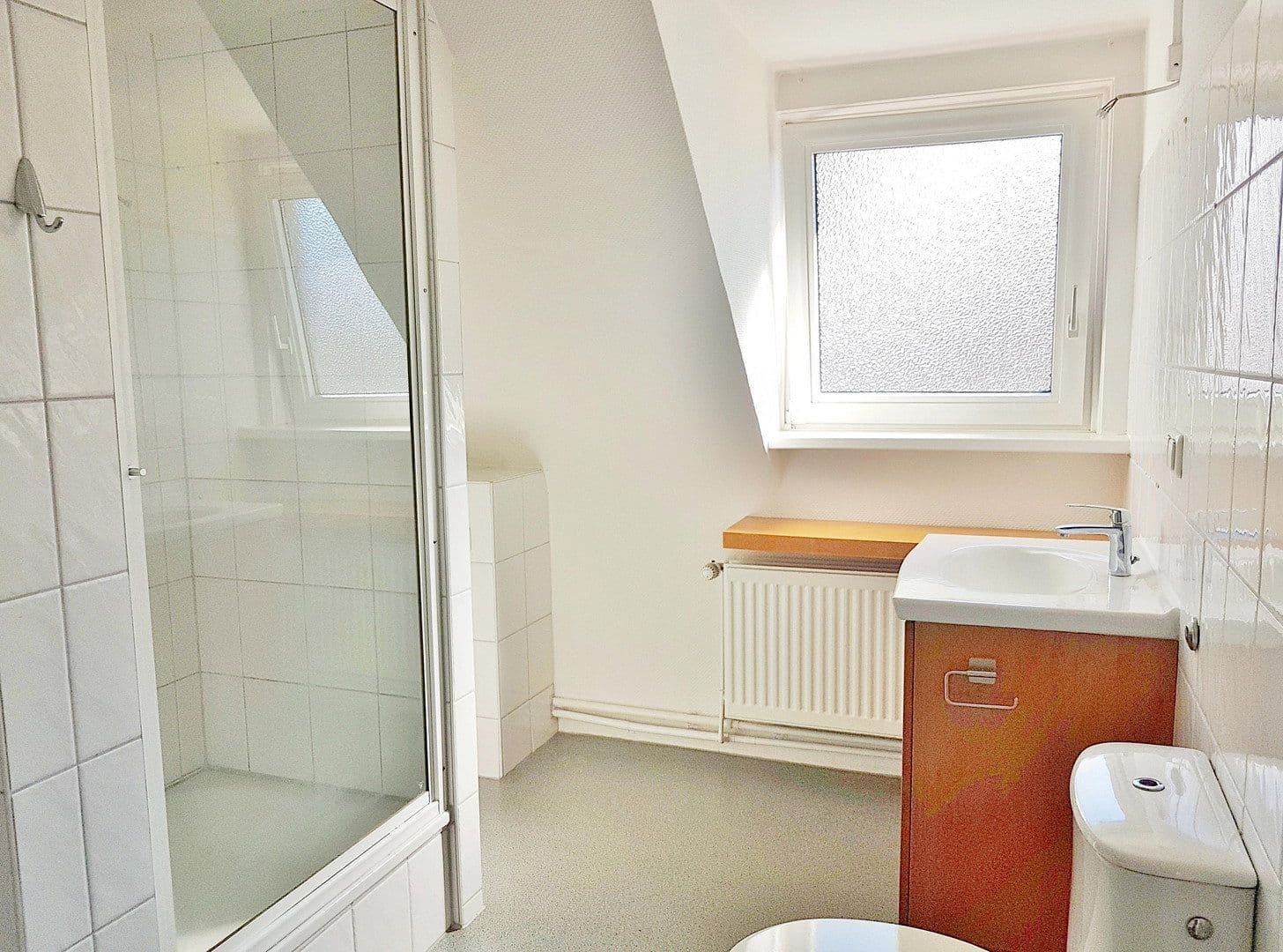 Prenájom bytu 4-izbový 135 m², Hildesheim, Dolné Sasko Prenájom bytu 4-izbový 135 m², Hildesheim, Dolné Sasko