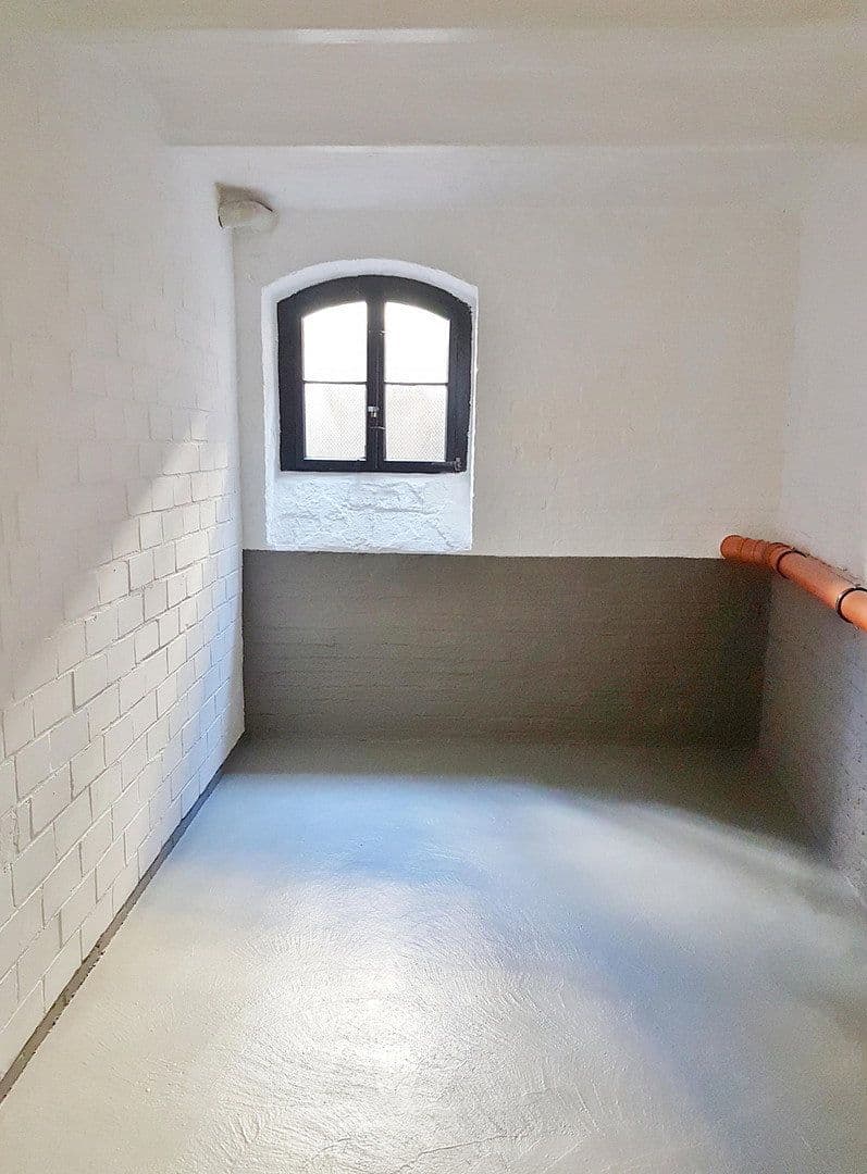 Prenájom bytu 4-izbový 135 m², Hildesheim, Dolné Sasko Prenájom bytu 4-izbový 135 m², Hildesheim, Dolné Sasko