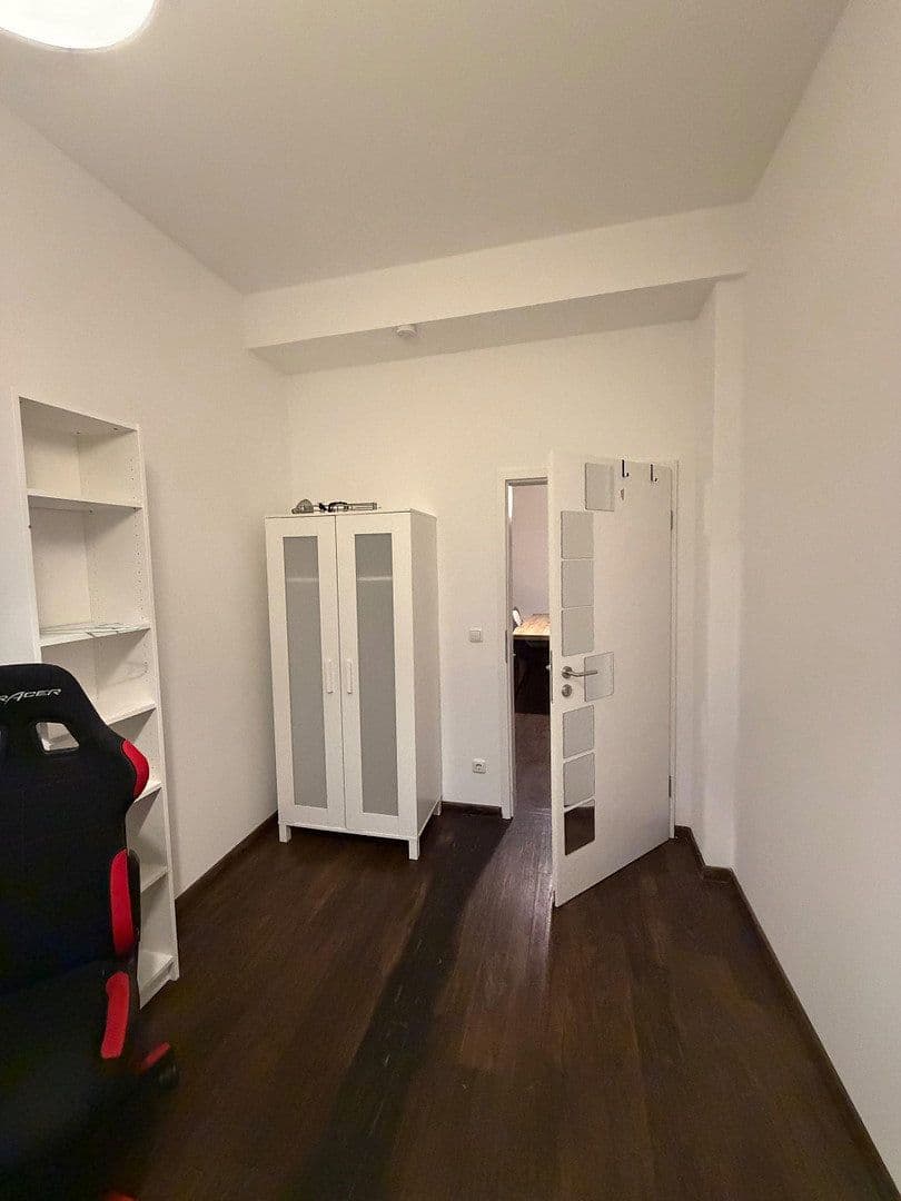 Prenájom bytu 1-izbový 18 m², Landsberger Str. 478, München/Pasing, Bavorsko Prenájom bytu 1-izbový 18 m², Landsberger Str. 478, München/Pasing, Bavorsko
