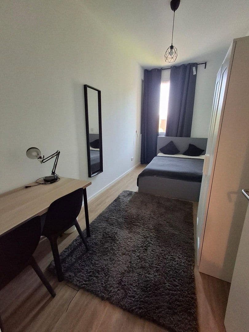 Prenájom bytu 1-izbový 18 m², Landsberger Str. 478, München/Pasing, Bavorsko Prenájom bytu 1-izbový 18 m², Landsberger Str. 478, München/Pasing, Bavorsko