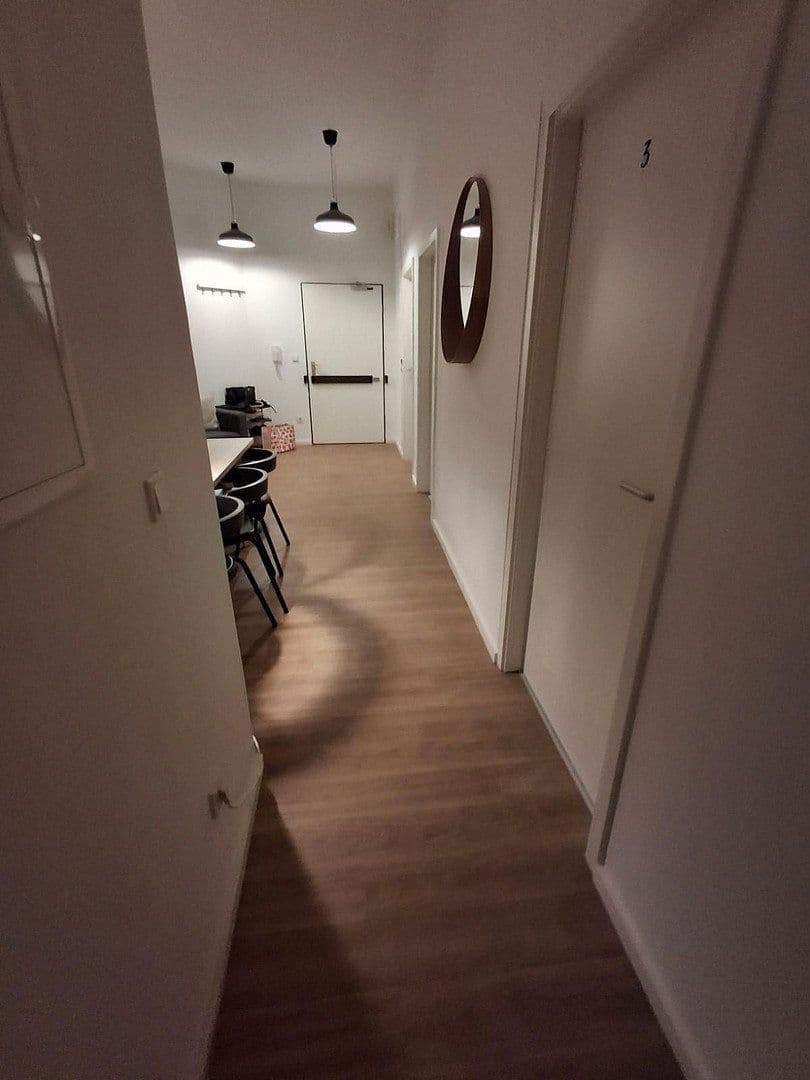 Prenájom bytu 1-izbový 18 m², Landsberger Str. 478, München/Pasing, Bavorsko Prenájom bytu 1-izbový 18 m², Landsberger Str. 478, München/Pasing, Bavorsko