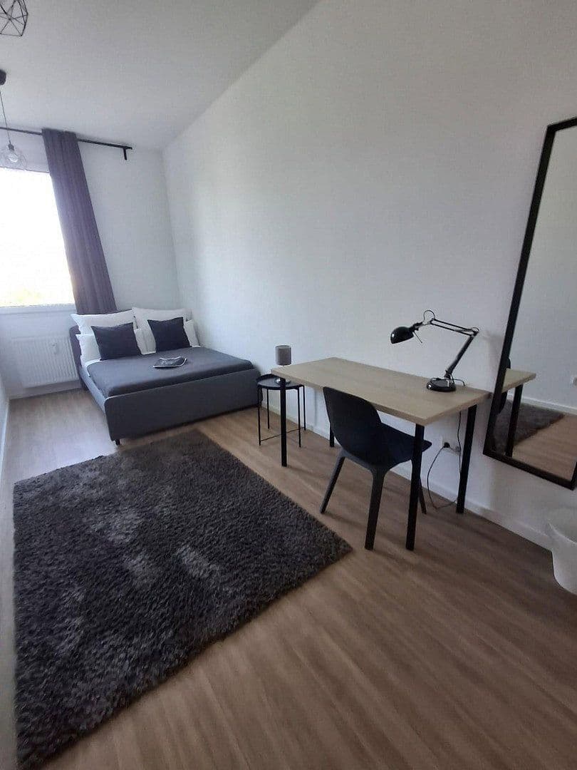 Prenájom bytu 1-izbový 18 m², Landsberger Str. 478, München/Pasing, Bavorsko Prenájom bytu 1-izbový 18 m², Landsberger Str. 478, München/Pasing, Bavorsko