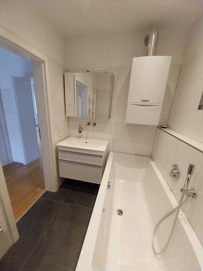 Predaj bytu 3-izbový 84 m², Spichernstr. 41, Düsseldorf-Derendorf, Severné Porýnie - Westfálsko Predaj bytu 3-izbový 84 m², Spichernstr. 41, Düsseldorf-Derendorf, Severné Porýnie - Westfálsko