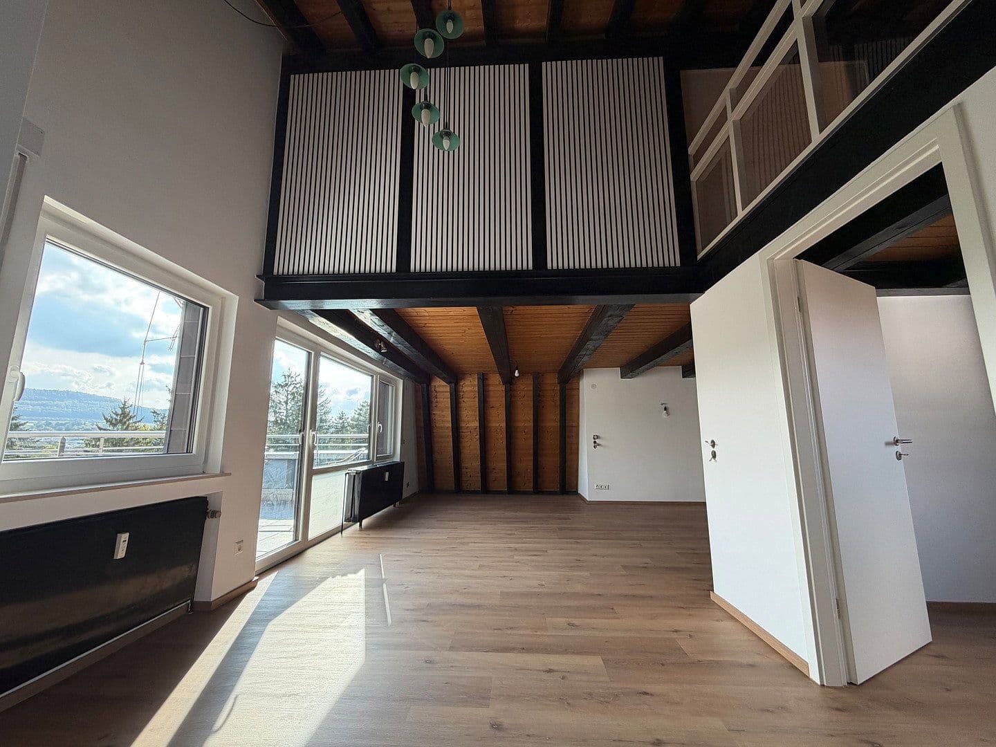 Prenájom bytu 3-izbový 92 m², Adlerstr. 22, Aalen, Bádensko-Wurttembersko Prenájom bytu 3-izbový 92 m², Adlerstr. 22, Aalen, Bádensko-Wurttembersko