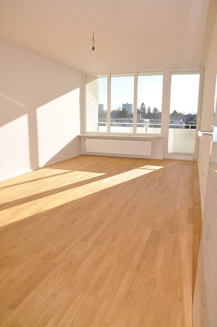 Predaj bytu 4-izbový 111 m², Milbertshofen - München, Bavorsko Predaj bytu 4-izbový 111 m², Milbertshofen - München, Bavorsko
