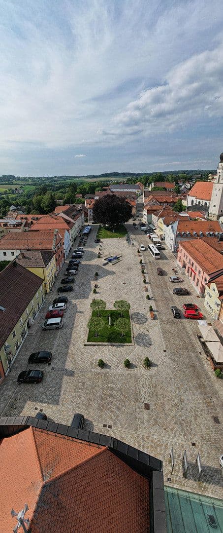 Predaj domu 697 m², pozemok 465 m², Stadtplatz 11, Bad Griesbach i.Rottal, Bavorsko Predaj domu 697 m², pozemok 465 m², Stadtplatz 11, Bad Griesbach i.Rottal, Bavorsko