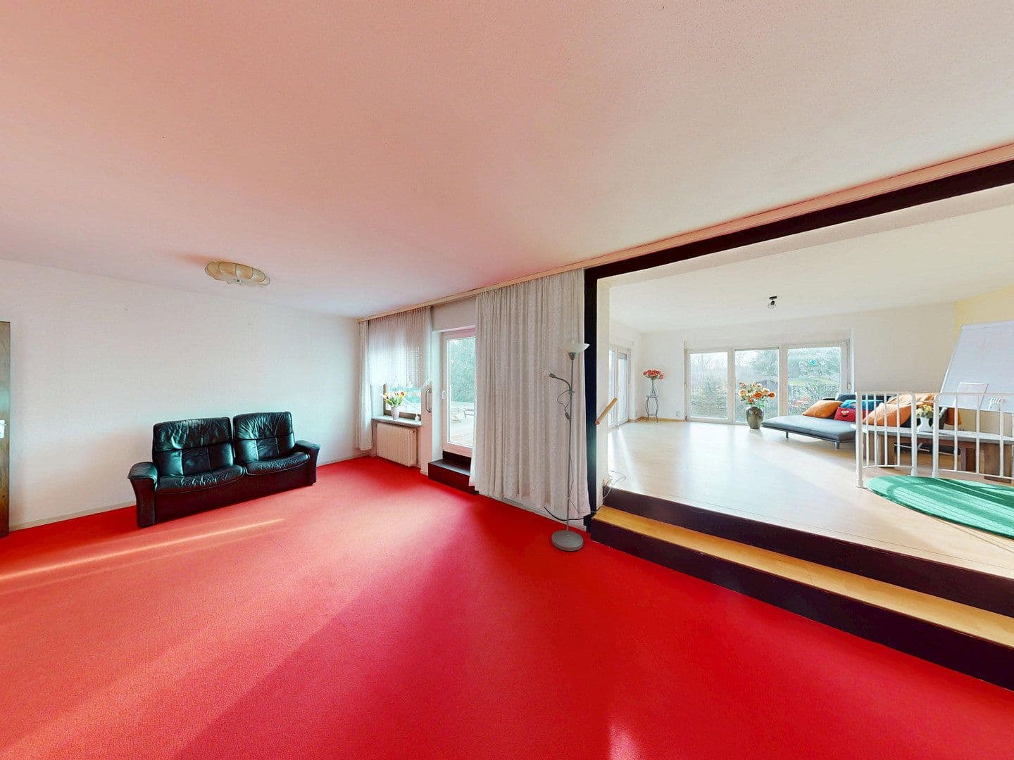 Predaj domu 343 m², pozemok 971 m², Braunschweig, Dolné Sasko Predaj domu 343 m², pozemok 971 m², Braunschweig, Dolné Sasko