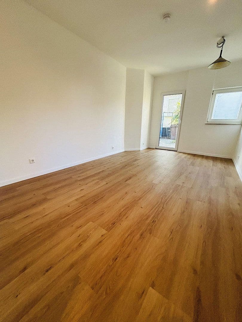 Prenájom bytu 1-izbový 24 m², Fronbergstraße 4, Kirchheim am Neckar, Bádensko-Wurttembersko Prenájom bytu 1-izbový 24 m², Fronbergstraße 4, Kirchheim am Neckar, Bádensko-Wurttembersko