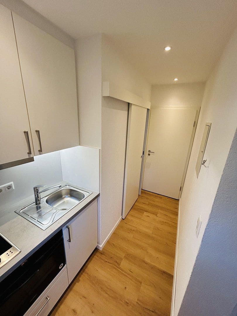Prenájom bytu 1-izbový 24 m², Fronbergstraße 4, Kirchheim am Neckar, Bádensko-Wurttembersko Prenájom bytu 1-izbový 24 m², Fronbergstraße 4, Kirchheim am Neckar, Bádensko-Wurttembersko