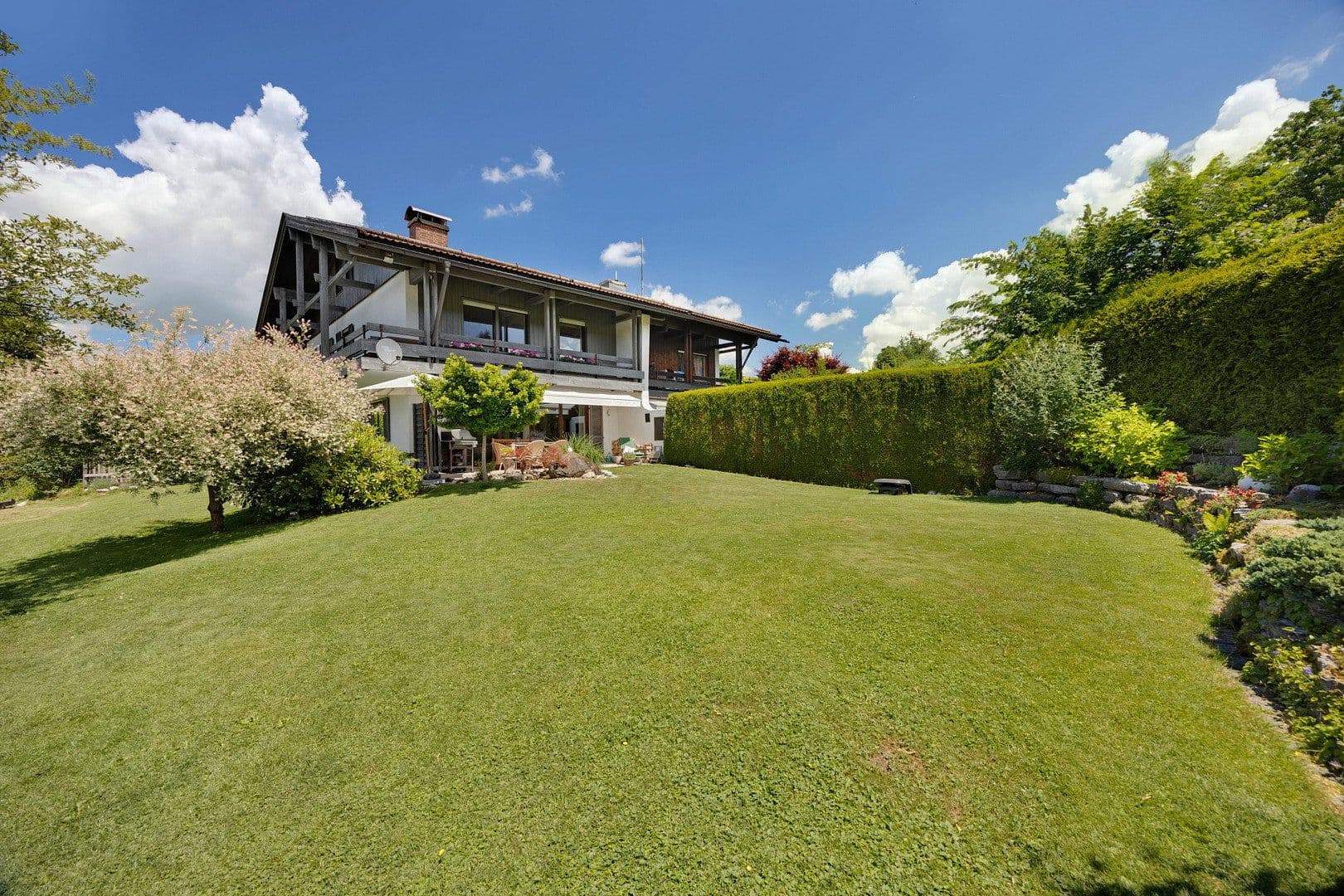 Predaj domu 190 m², pozemok 627 m², Gmund a. Tegernsee, Bavorsko Predaj domu 190 m², pozemok 627 m², Gmund a. Tegernsee, Bavorsko