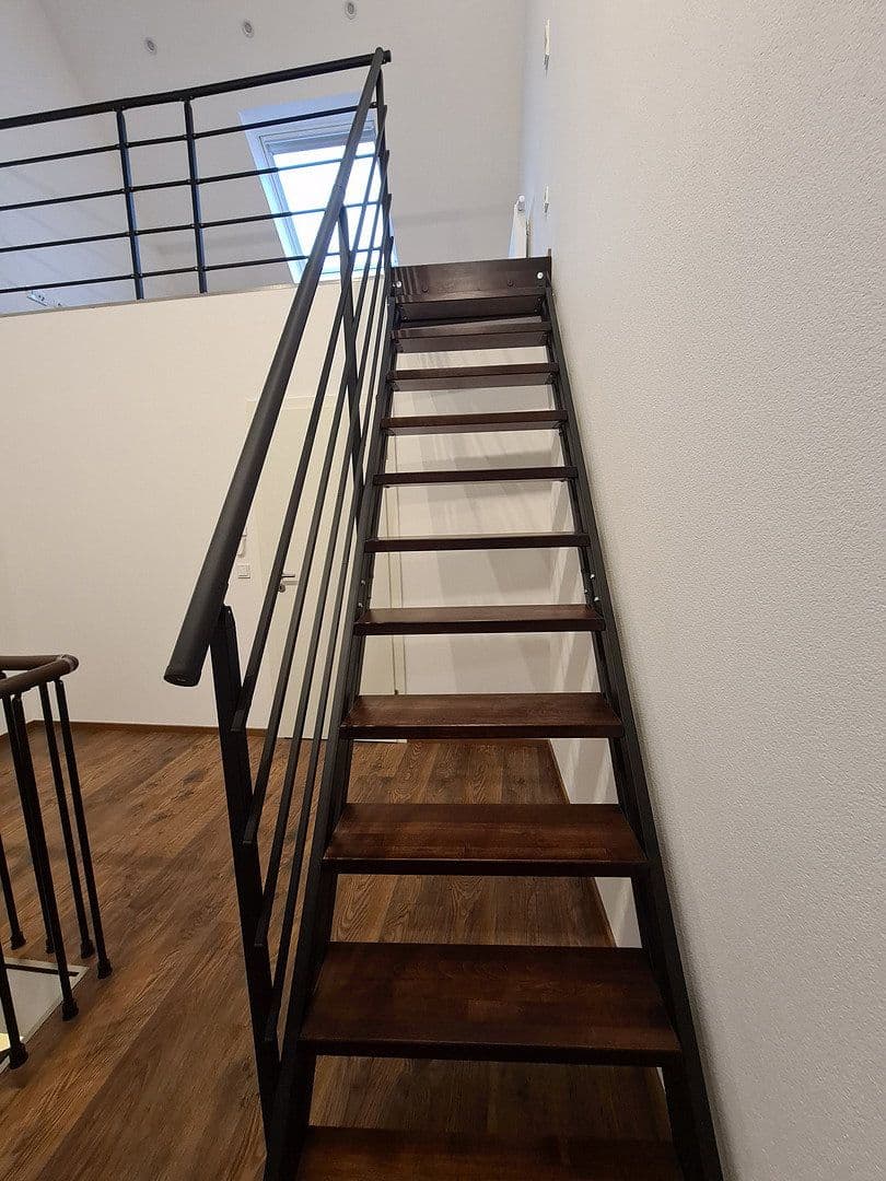 Prenájom bytu 2-izbový 70 m², St. Leon-Rot, Bádensko-Wurttembersko Prenájom bytu 2-izbový 70 m², St. Leon-Rot, Bádensko-Wurttembersko