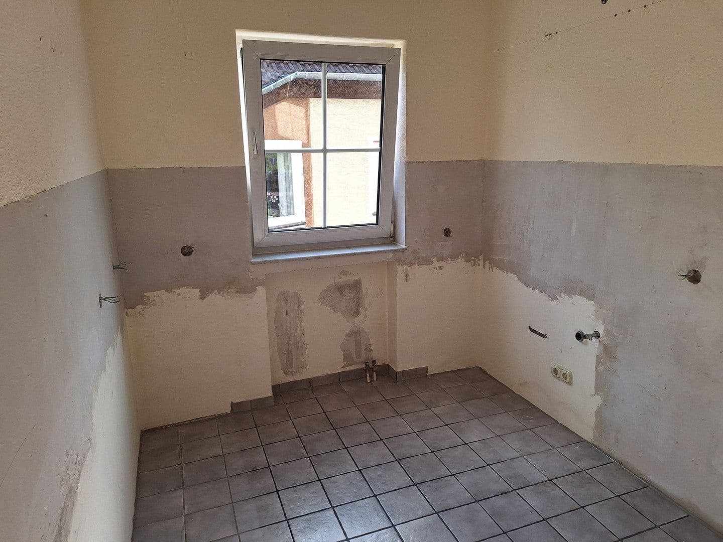 Prenájom bytu 2-izbový 76 m², Berliner Allee, Iserlohn, Severné Porýnie - Westfálsko Prenájom bytu 2-izbový 76 m², Berliner Allee, Iserlohn, Severné Porýnie - Westfálsko