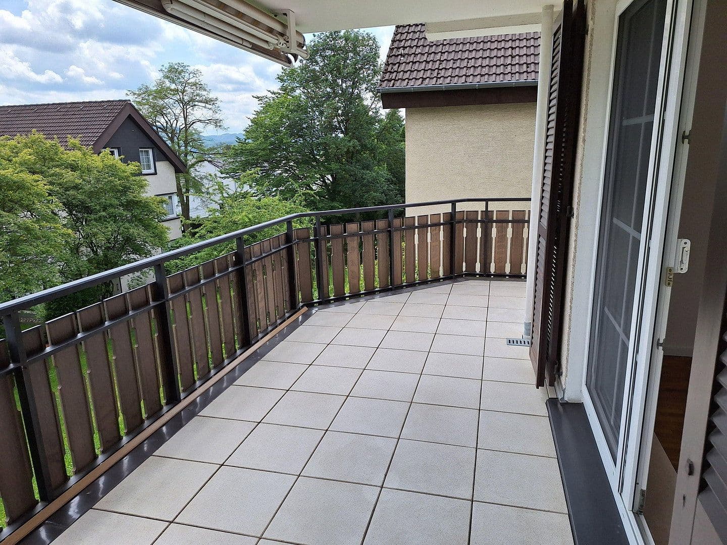 Prenájom bytu 2-izbový 76 m², Berliner Allee, Iserlohn, Severné Porýnie - Westfálsko Prenájom bytu 2-izbový 76 m², Berliner Allee, Iserlohn, Severné Porýnie - Westfálsko