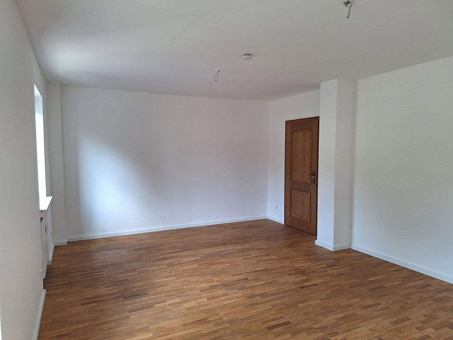 Prenájom bytu 2-izbový 76 m², Berliner Allee, Iserlohn, Severné Porýnie - Westfálsko Prenájom bytu 2-izbový 76 m², Berliner Allee, Iserlohn, Severné Porýnie - Westfálsko