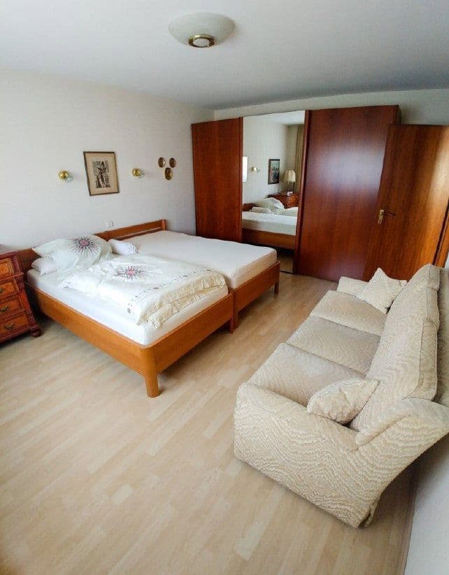Prenájom domu 140 m², pozemok 238 m², Bergisch Gladbach, Severné Porýnie - Westfálsko Prenájom domu 140 m², pozemok 238 m², Bergisch Gladbach, Severné Porýnie - Westfálsko