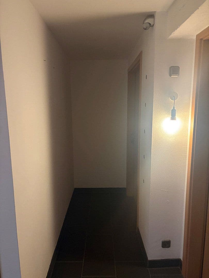 Prenájom bytu 3-izbový 75 m², Möhrendorf, Bavorsko Prenájom bytu 3-izbový 75 m², Möhrendorf, Bavorsko