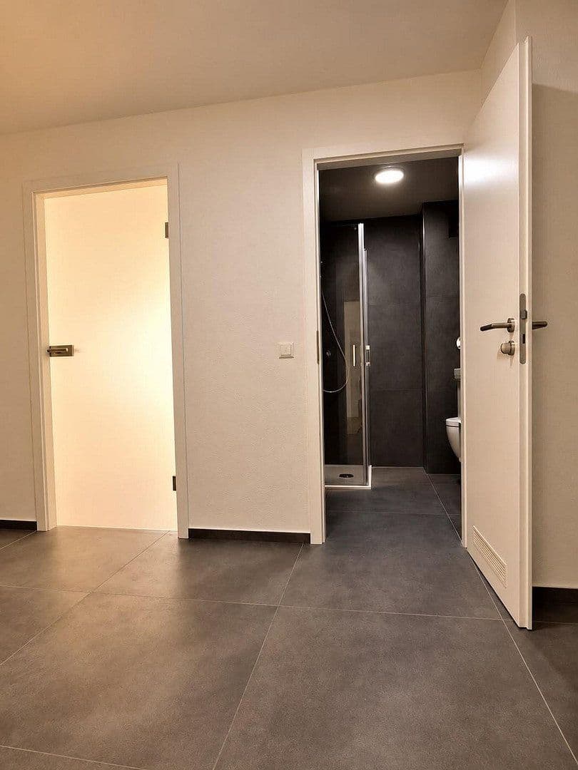 Prenájom bytu 2-izbový 52 m², Baden-Baden, Bádensko-Wurttembersko Prenájom bytu 2-izbový 52 m², Baden-Baden, Bádensko-Wurttembersko