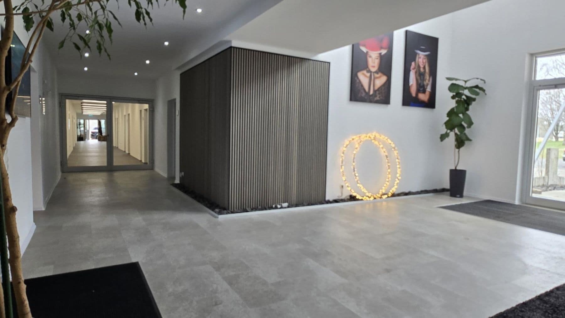 Prenájom kancelárie 2.000 m², Nagold, Bádensko-Wurttembersko Prenájom kancelárie 2.000 m², Nagold, Bádensko-Wurttembersko