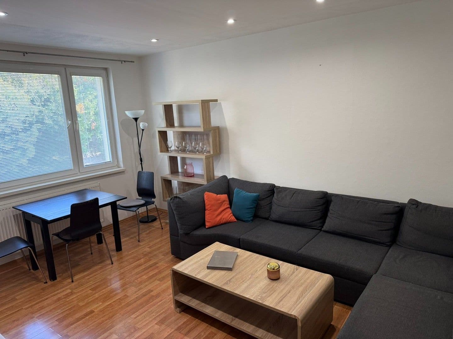 Prenájom bytu 3-izbový 73 m², Guothova, Nové Mesto, Bratislavský kraj Prenájom bytu 3-izbový 73 m², Guothova, Nové Mesto, Bratislavský kraj