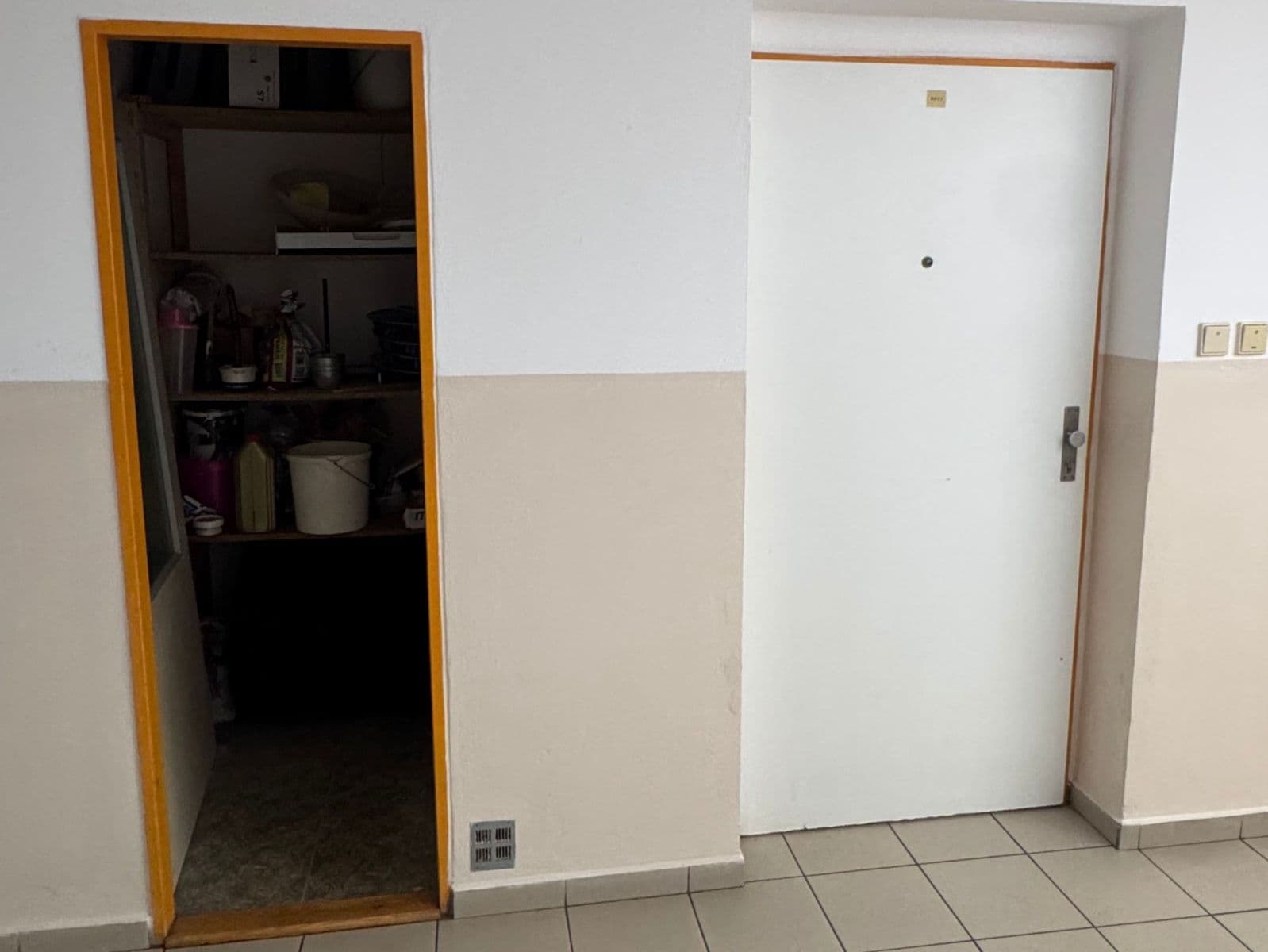 Prenájom bytu 2-izbový 47 m², sídliště Na Pražské, Suchdol nad Lužnicí, Jihočeský kraj Prenájom bytu 2-izbový 47 m², sídliště Na Pražské, Suchdol nad Lužnicí, Jihočeský kraj