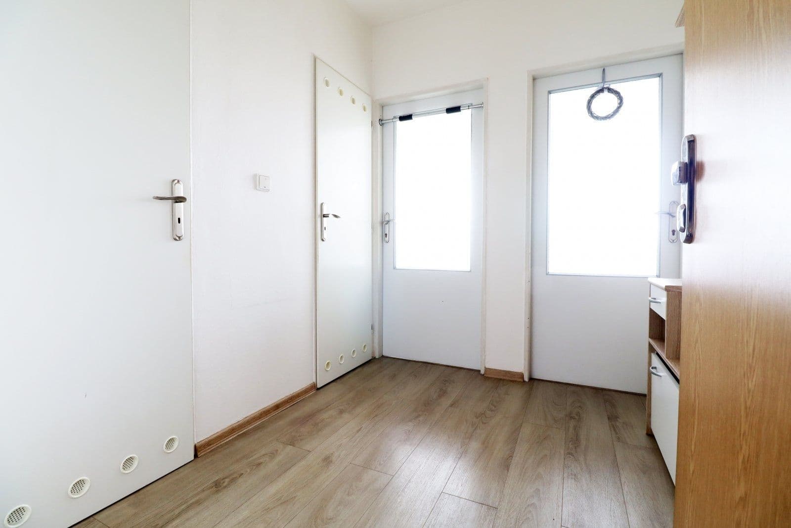 Prenájom bytu 2-izbový 40 m², Makovského, Praha, Praha Prenájom bytu 2-izbový 40 m², Makovského, Praha, Praha