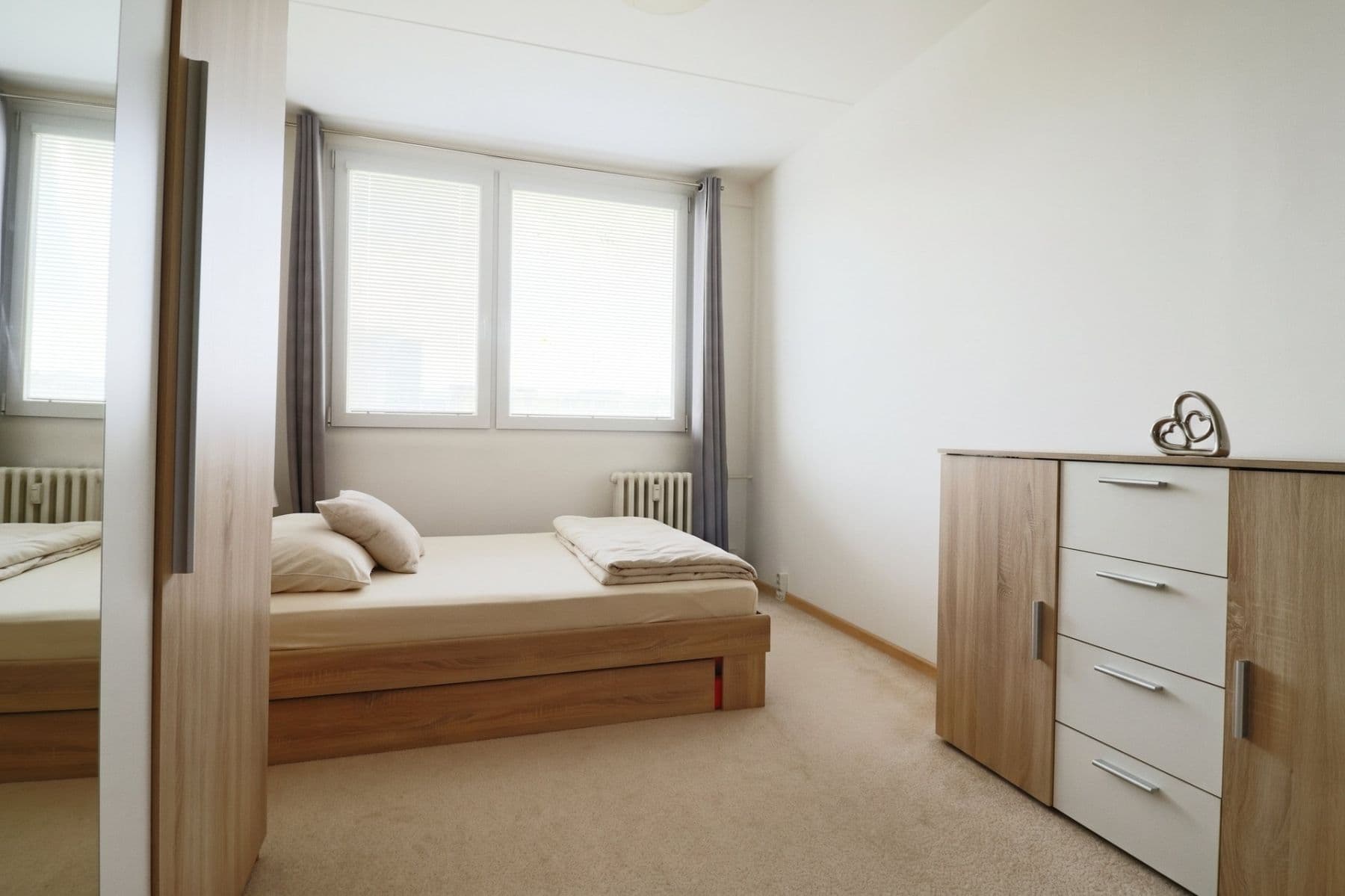 Prenájom bytu 2-izbový 40 m², Makovského, Praha, Praha Prenájom bytu 2-izbový 40 m², Makovského, Praha, Praha