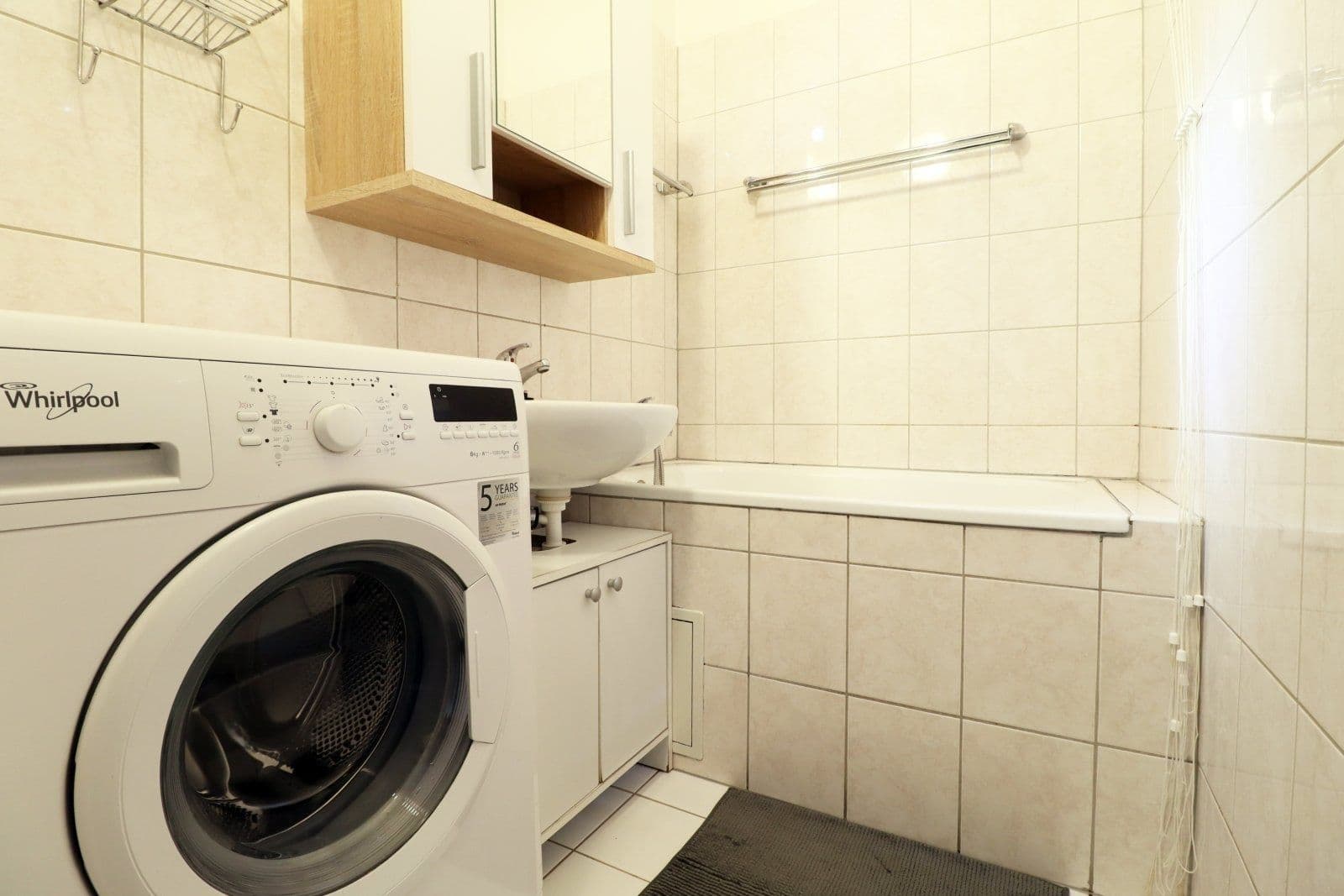Prenájom bytu 2-izbový 40 m², Makovského, Praha, Praha Prenájom bytu 2-izbový 40 m², Makovského, Praha, Praha